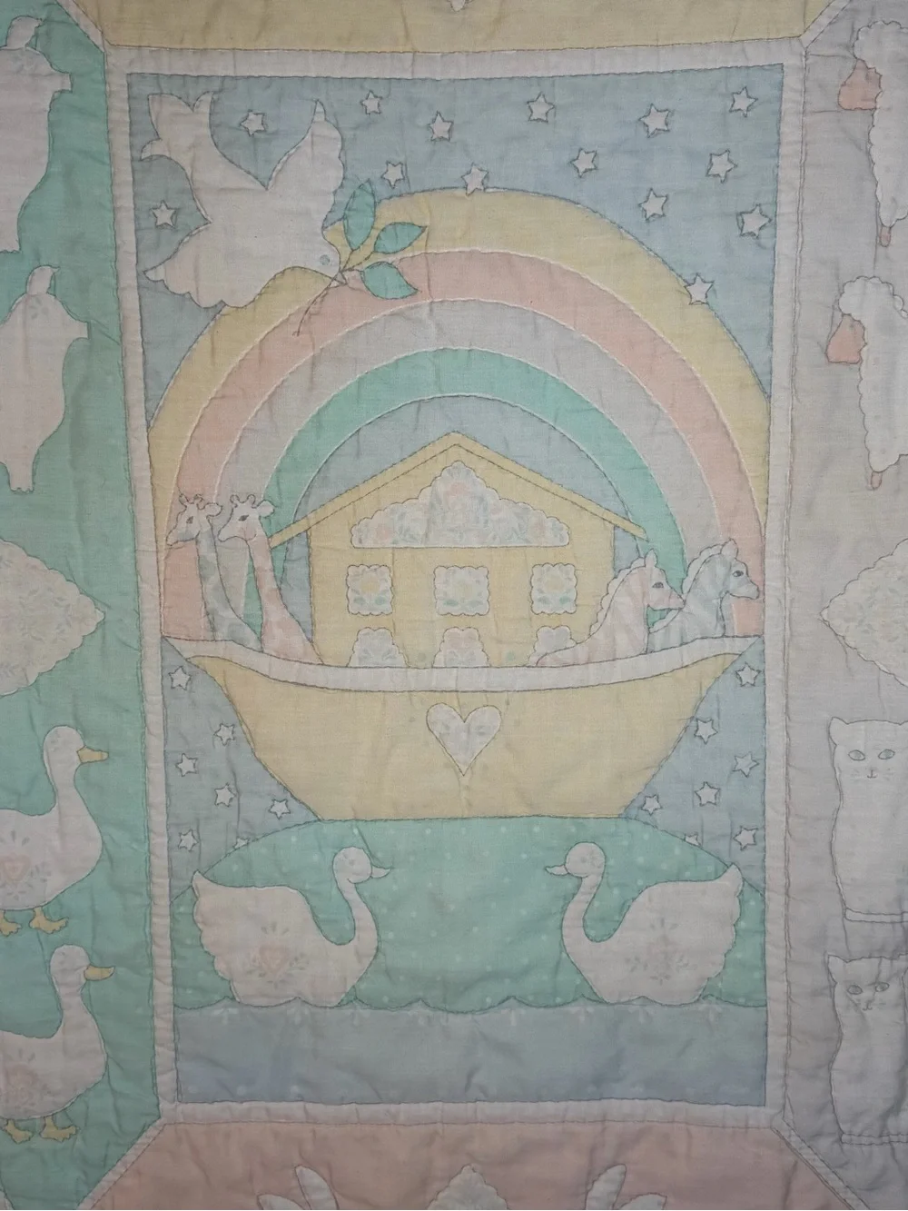 Vintage Noahs Ark Baby Crib Blanket Quilt Pastel Animals Hearts Ruffle Border